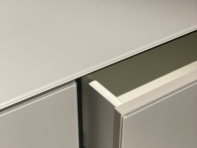 Jutzler Kommode K1933 novaschwarz 63470 4