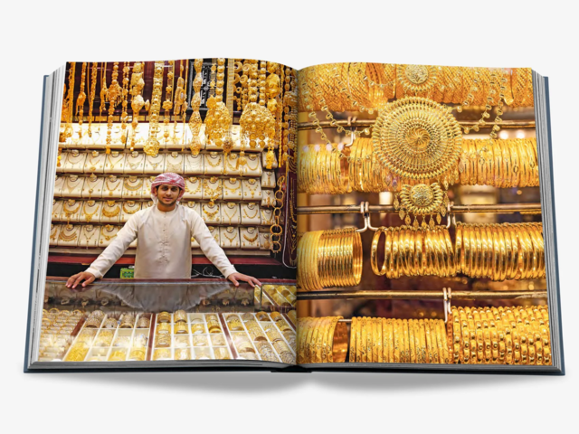 Assouline Coffeetable Travelbook DUBAI WONDER 68767 4