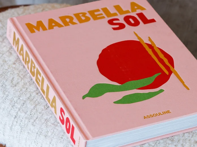 Assouline Coffeetable Travelbook MARABELLA SOL 99745 3