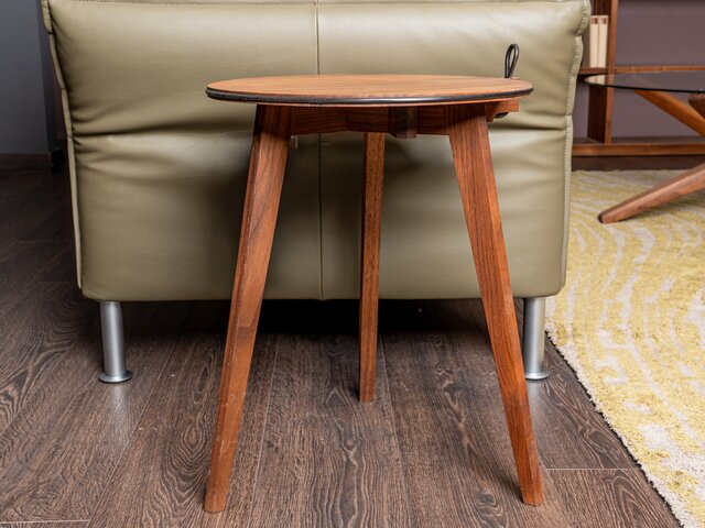 Team 7 Beistelltisch HI! Nussholz 37105 2