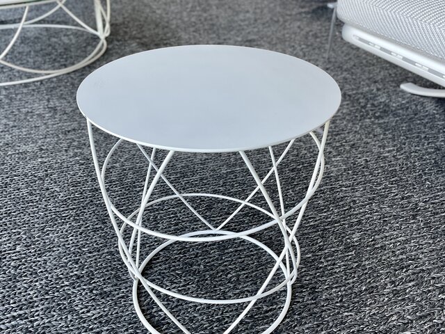 Rolf Benz Beistelltisch 942 signalweiß 31585