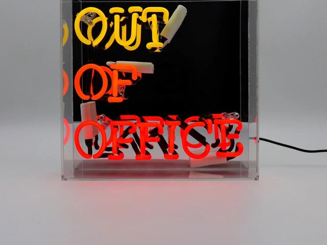 Locomocean Neon-Reklamebox OUT OF OFFICE 71920 2 Locomocean Neon-Reklamebox OUT OF OFFICE 71920 2