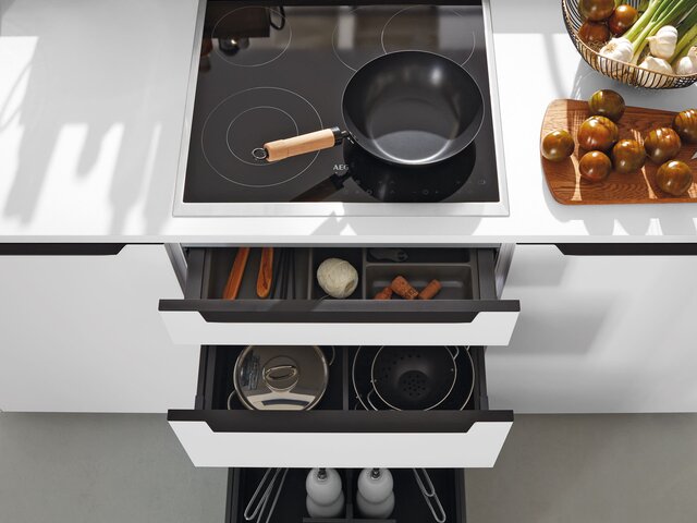Interliving Einbauküche softmatt arcticweiß Vulkaneiche NB 76572 2 Interliving Einbauküche softmatt arcticweiß Vulkaneiche NB 76572 2