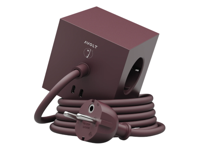 Avolt x Bauhaus Mehrfachsteckdose Square 1 Mulberry Red 97648 1