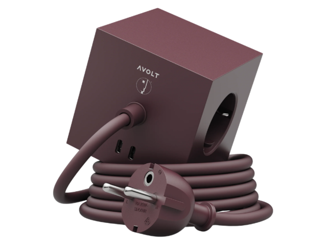 Avolt x Bauhaus Mehrfachsteckdose Square 1 Mulberry Red 97648 1