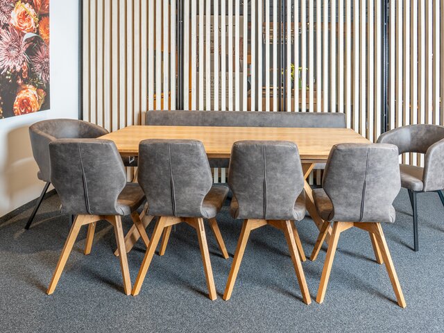 Schösswender Essgruppe LIVING 600/200 risseiche 76692 9