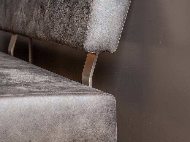 Schösswender Essgruppe LIVING 600/200 risseiche 76692 11