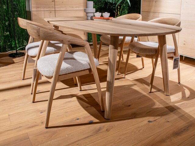 Xooon Esstisch  massiv Eiche 71254 Xooon Esstisch  massiv Eiche 71254