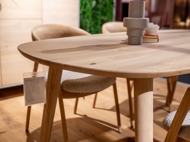 Xooon Esstisch  massiv Eiche 71254 2 Xooon Esstisch  massiv Eiche 71254 2