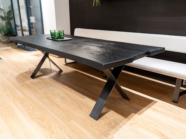 Forcher Esstisch X Eiche gekohlt 73318 2 Forcher Esstisch X Eiche gekohlt 73318 2