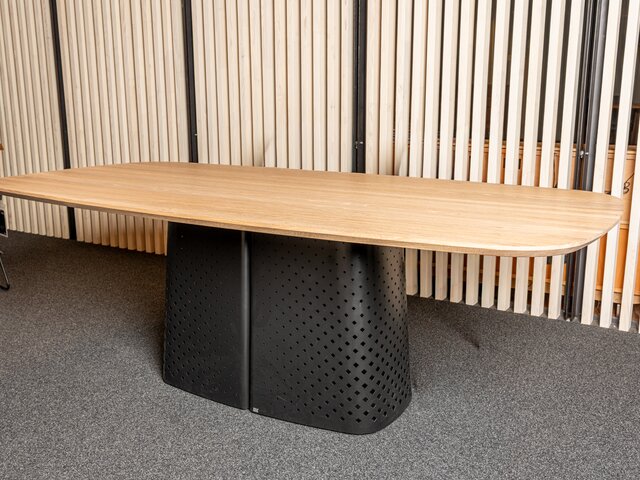 Rolf Benz Esstisch 929-211 Eiche schwarz matt 48391 2