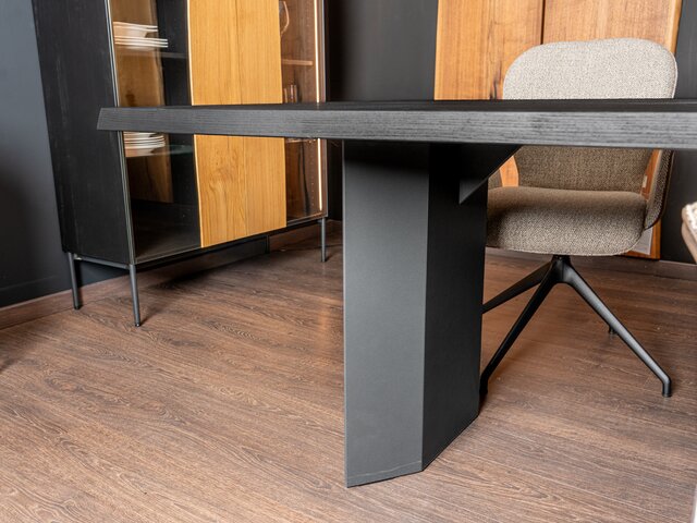 Interliving Esstisch IL2026 Baumkante 68044 7