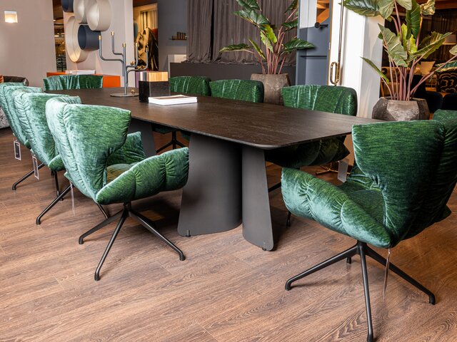 Bretz Esstisch MAONA Eiche schwarz 96435 7