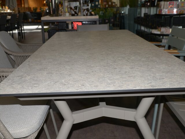 Outdoor-Tisch Crosstown champagne 76404 3