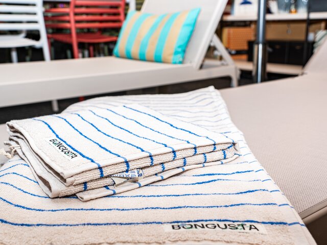 Bongusta Badetuch NARAM Moonbeam & Ultramarine 97603 4