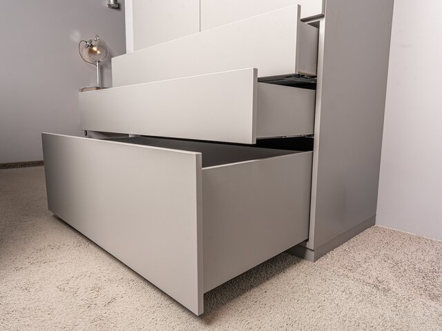 Fauth Kleiderschrank dunkelgrau 72045 8