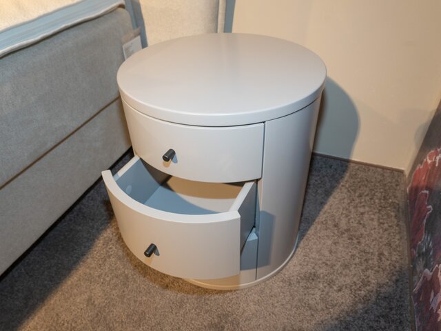 Delux Nachttisch BARREL Polarkiefer grau 73753 3