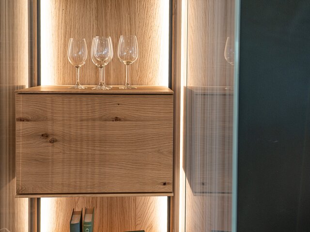 Leonardo Standvitrine LINEA re. kerneiche 73384 6