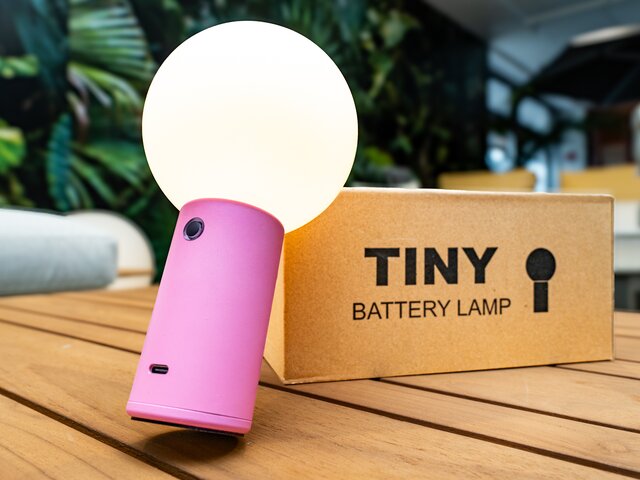 HELL Akku-Tischleuchte TINY 50460 hellrosa 97340 2