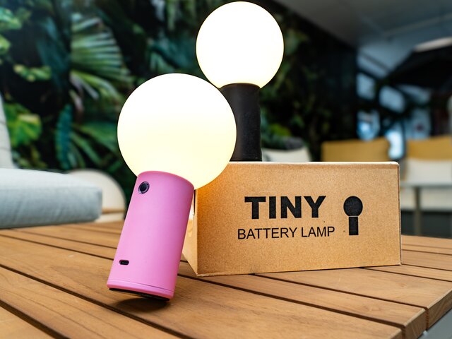 HELL Akku-Tischleuchte TINY 50460 hellrosa 97340 4