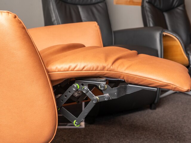 Hjort Knudsen Relaxsessel 8115 cognac 67441 3