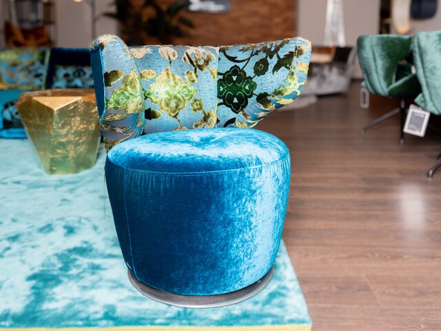 Bretz Drehsessel CROISSANT A113 enzianblau 96443 3