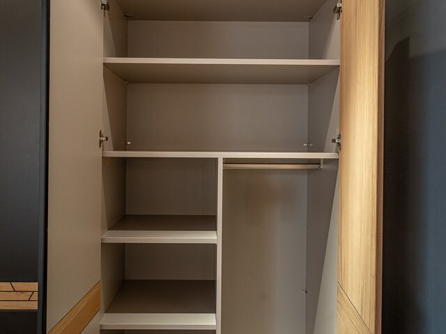 Interliving Schlafzimmer-Set IL 1030  Wildeiche schiefer 73805 12