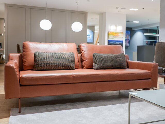 Rolf Benz Sofa Mioko signalbraun 69718 2 Rolf Benz Sofa Mioko signalbraun 69718 2