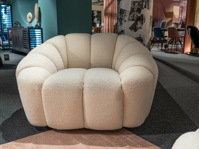 Gutmann Drehsessel EMELIE weiß 76710 2 Gutmann Drehsessel EMELIE weiß 76710 2