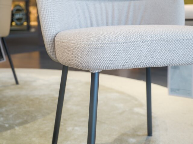 Rolf Benz Stuhl Noa graubeige 69704 3