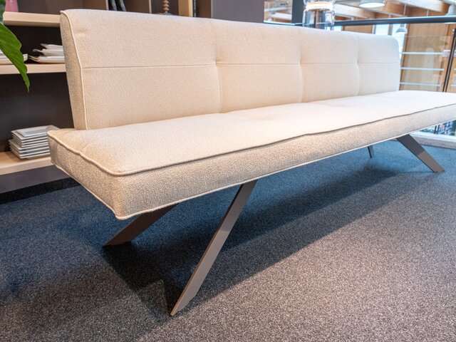 Anrei Bank VIVO creme 73962 2 Anrei Bank VIVO creme 73962 2