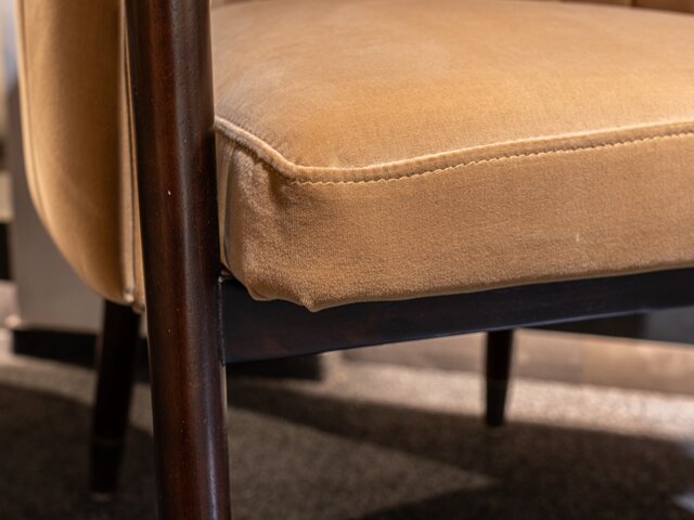 Zuvier Armchair Tammy Caramel 43597 5 Zuvier Armchair Tammy Caramel 43597 5