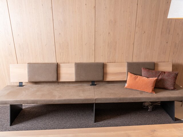 Anrei Bankteil PURO asteiche 74655 2