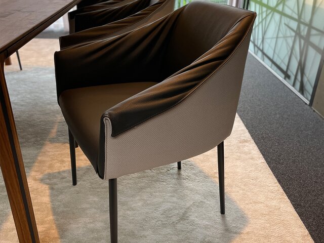 Wimmer Stuhl Linja colorado-camelot ecru 61147 1