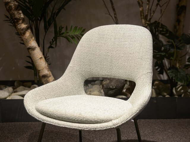 freifrau Armstuhl Theia low sahco safire 71481 3