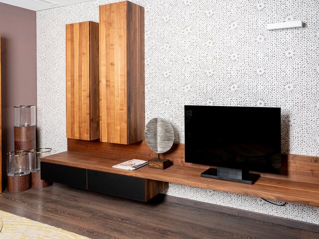 Team 7 Wohnwand CUBUS Nussbaum / schwarz matt 63605 3