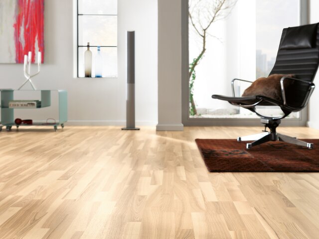 Schiffsboden Esche / Natur / weiß matt versiegelt / strukturiert 75543 3 Schiffsboden Esche / Natur / weiß matt versiegelt / strukturiert 75543 3