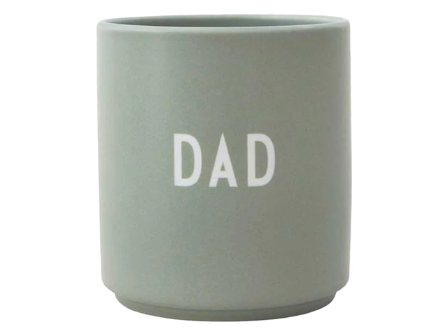 Design Letters Becher DAD grün 68993 1 Design Letters Becher DAD grün 68993 1