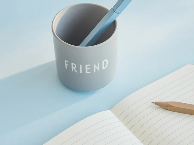 Design Letters Becher FRIEND grau 68997 2