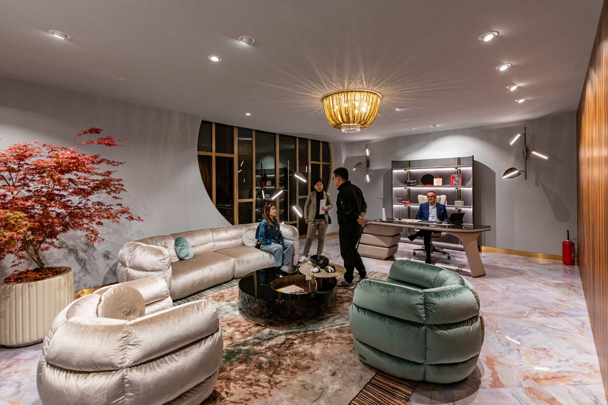 © Courtesy Salone del Mobile.Milano and photo credits: AM Andrea Mariani (@baguray), AR Alessandro Russotti (@barabba_64), DR Diego Ravier (@diegoravier), LF Luca Fiammenghi, RS Ruggiero Scardigno, LM Ludovica Mangini, FR