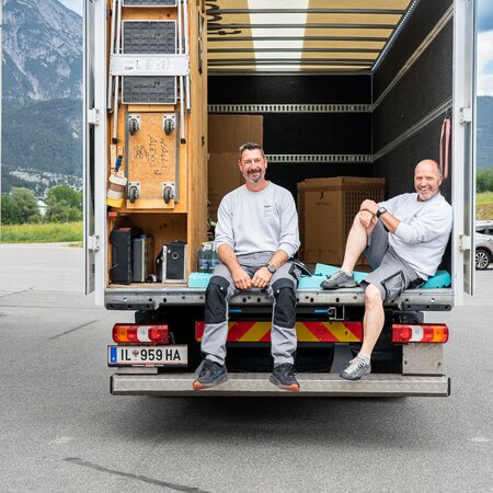 Lieferung &amp; Montage