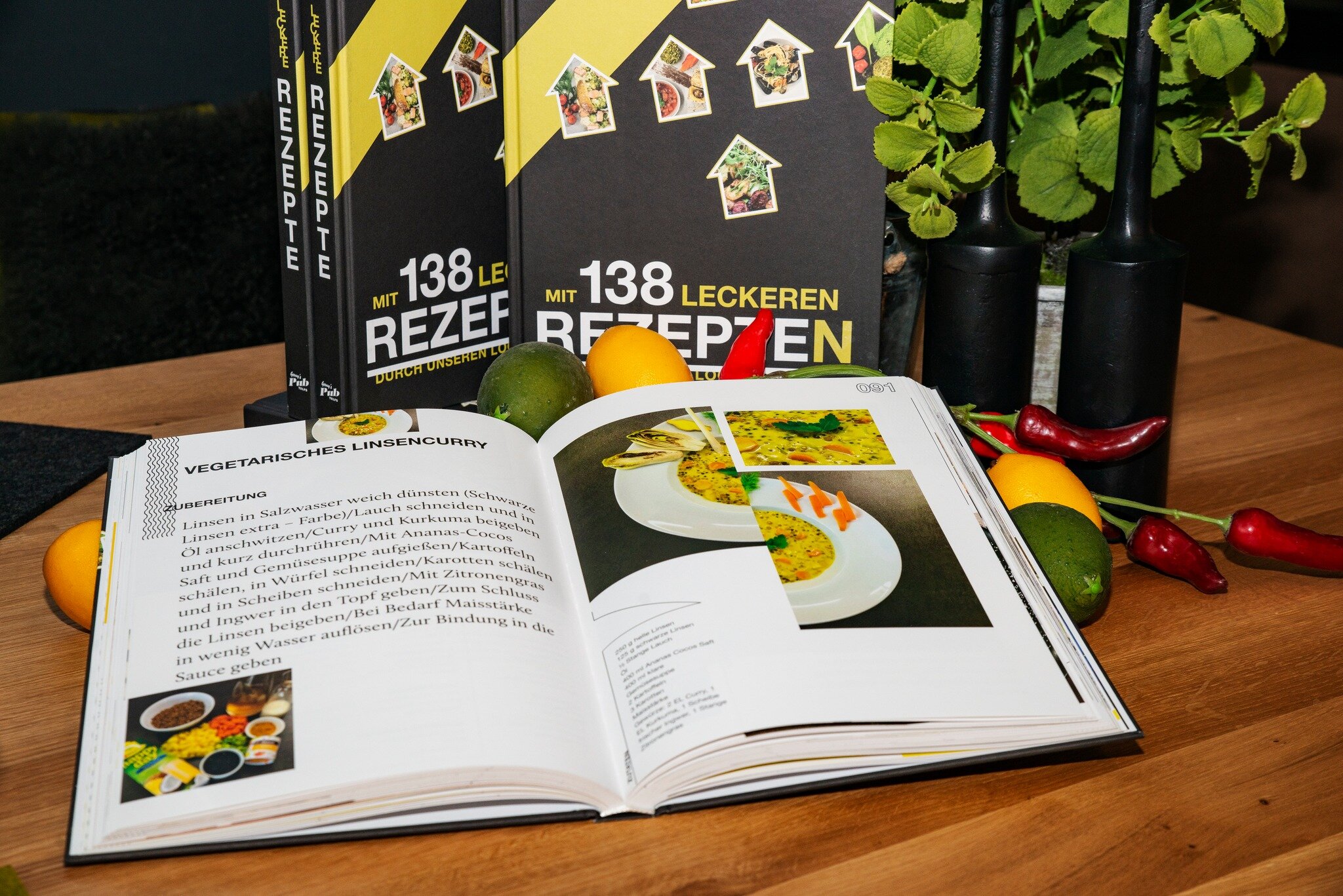 »Anita S.« »Tina M.« »Daniela S.« »Marion A.« »Michi K.« »Julia Katharina«