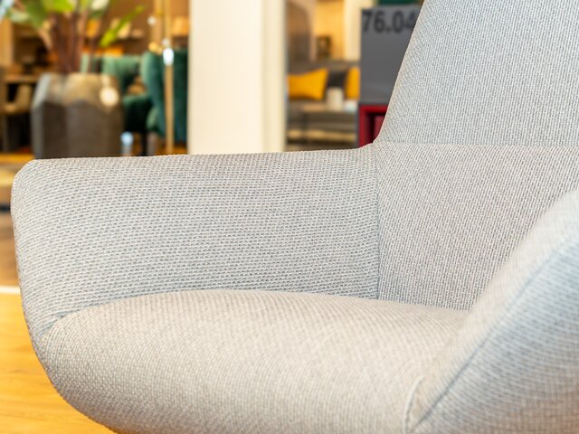 freistil Sessel & Hocker 145 silbergrau 95382 5